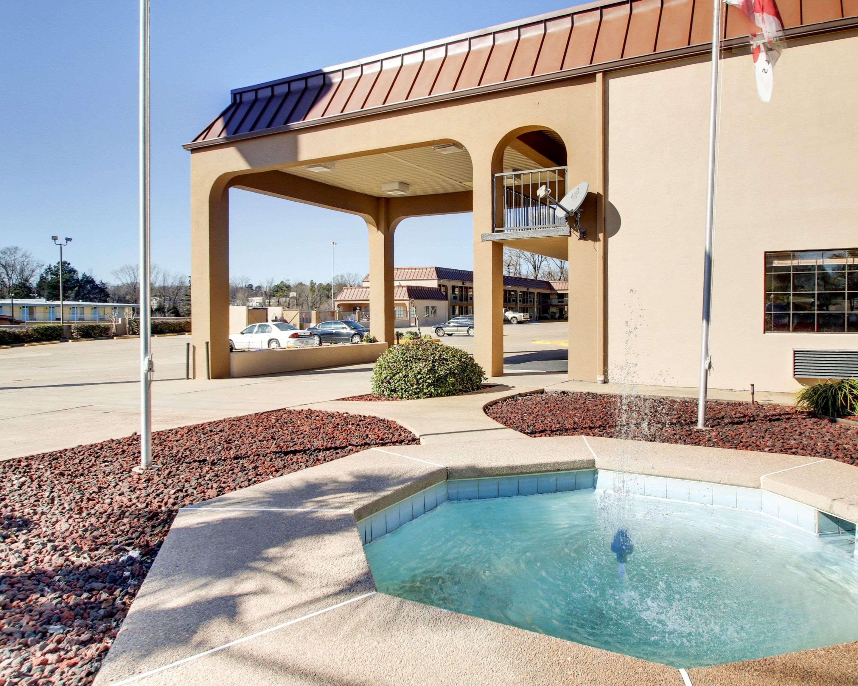 Econo Lodge Vicksburg Exteriör bild
